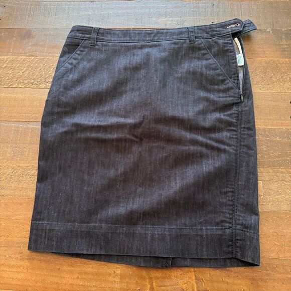 Lilly‎ Pulitzer Denim Skirt - Picture 6 of 7